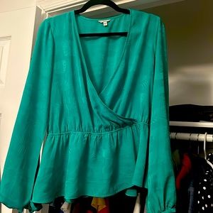 Guess Peplum blouse size L